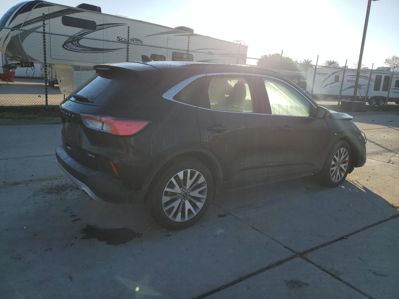 2020 Ford Escape - Image 3