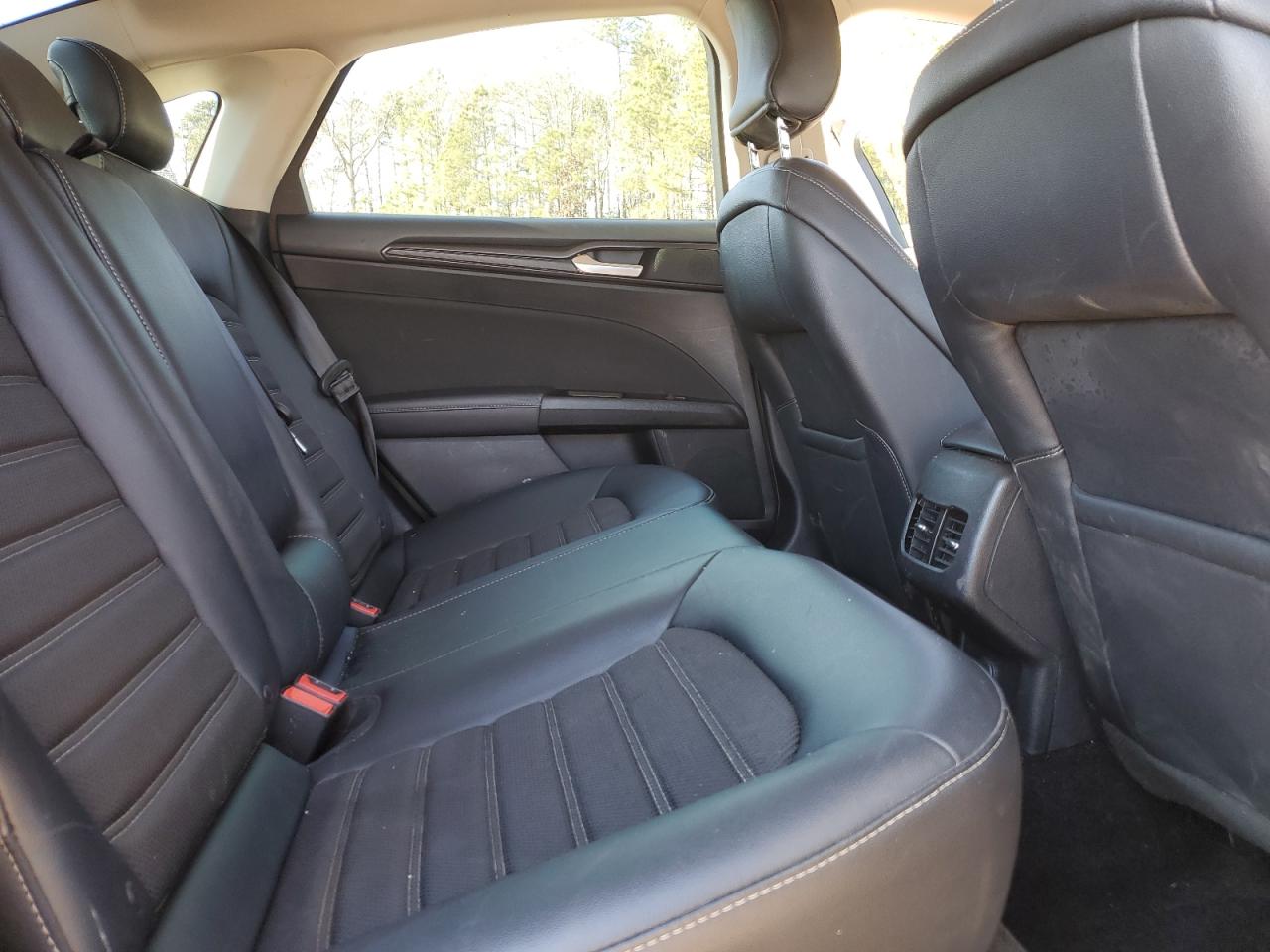 2018 Ford Fusion - Image 10