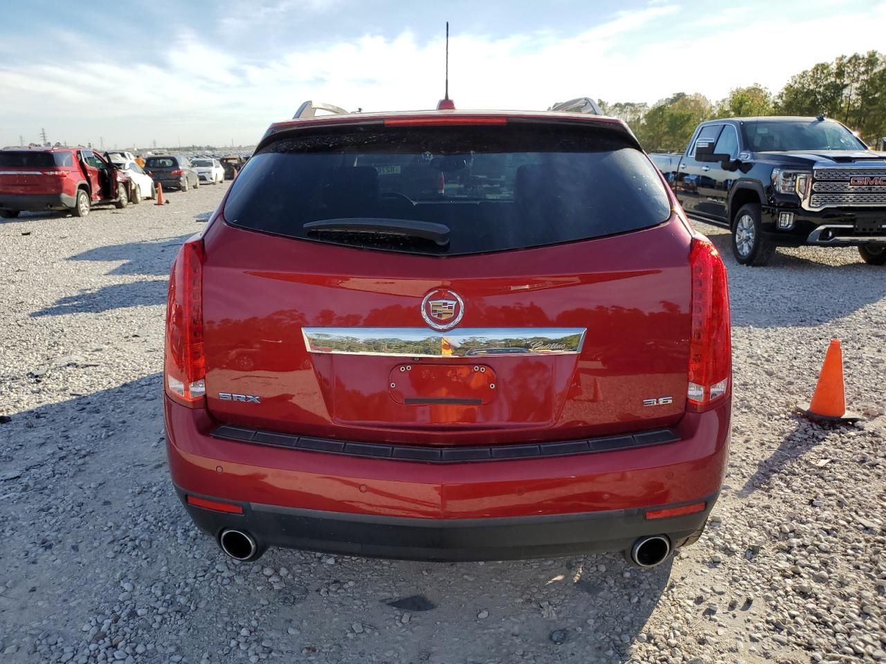 2015 Cadillac SRX - Image 6