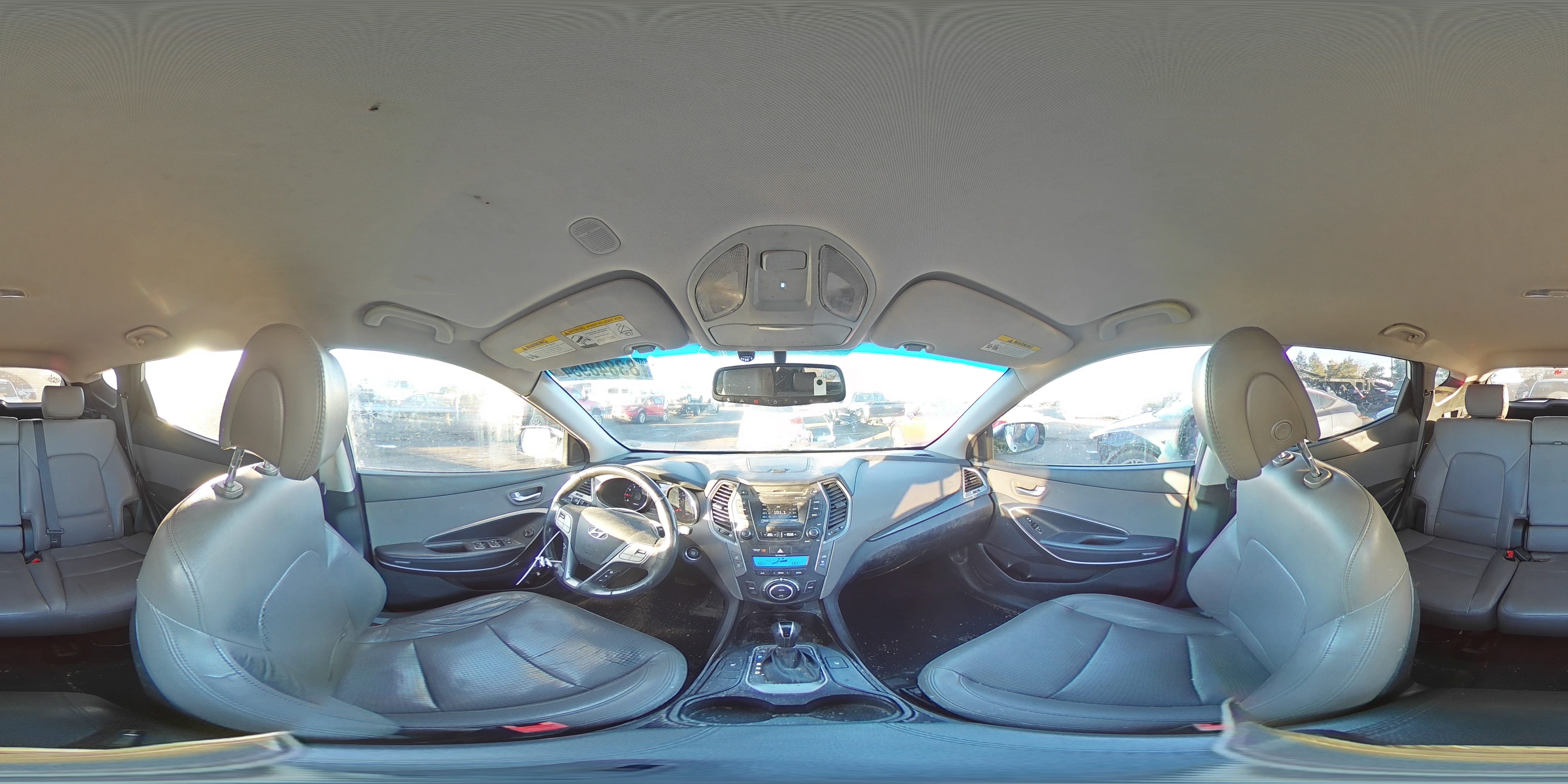 2013 Hyundai Santa Fe - Image 14