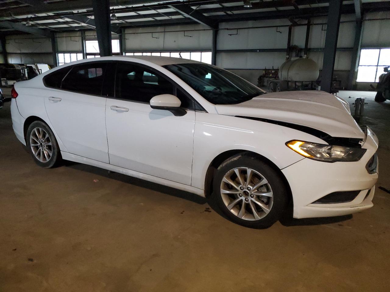 VIN 3FA6P0H70HR111804 2017 FORD FUSION no.4