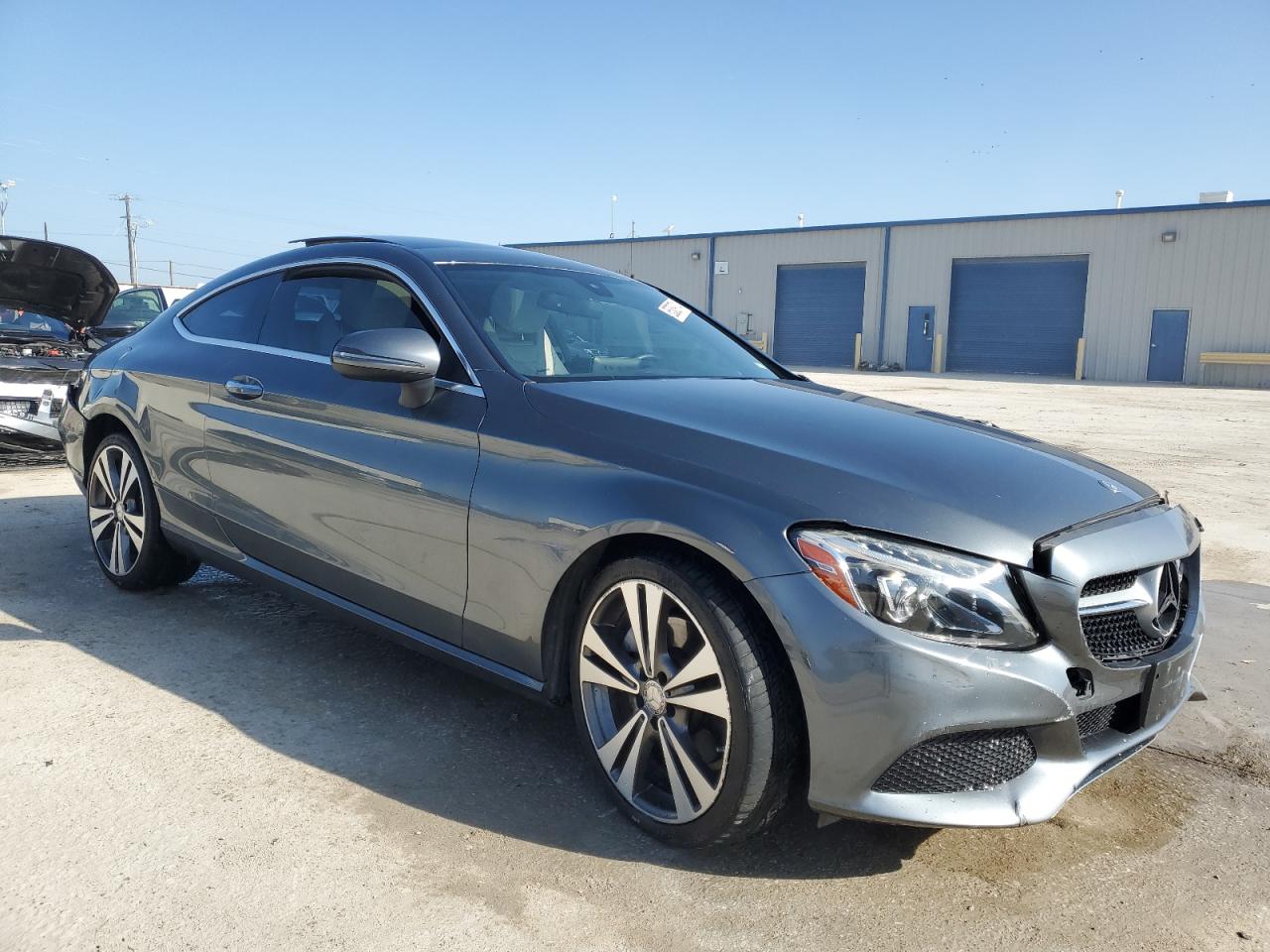 VIN WDDWJ4JB5HF416946 2017 MERCEDES-BENZ C-CLASS no.4