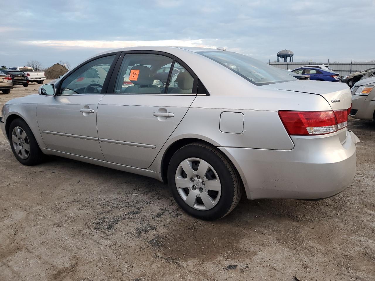 2007 Hyundai Sonata - Image 2