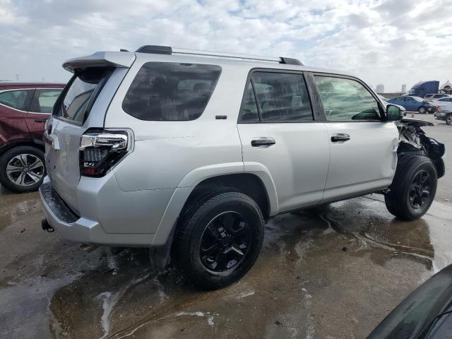  TOYOTA 4RUNNER 2021 Silver