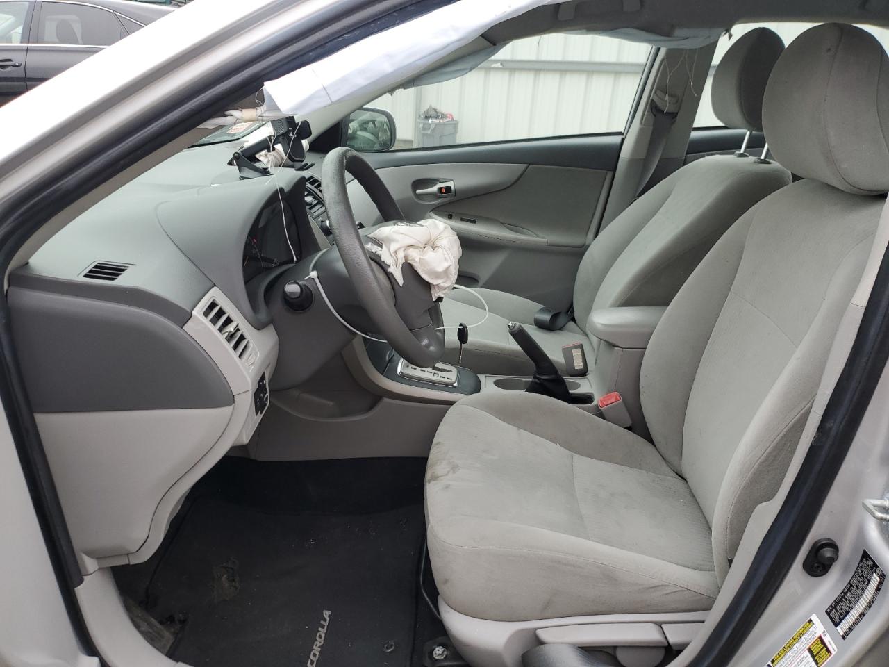 2010 Toyota Corolla - Image 7