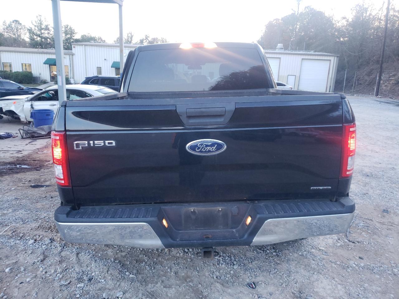 2015 Ford F-150 - Image 6