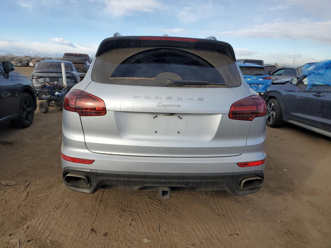 2017 Porsche Cayenne VIN: WP1AA2A24HKA84755 Lot: 83537524