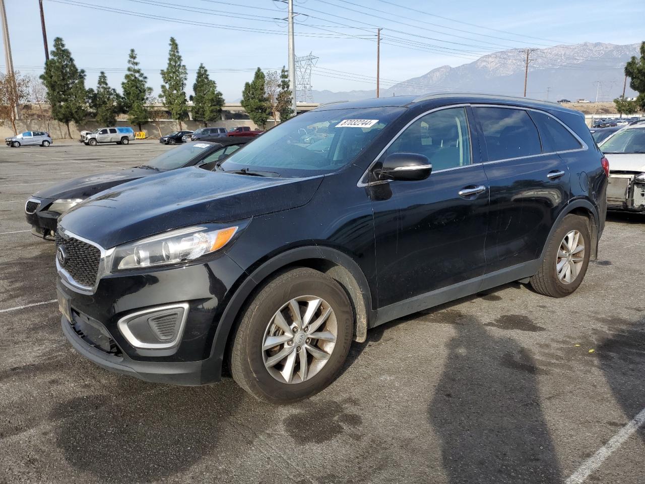 VIN 5XYPG4A5XGG036598 2016 KIA SORENTO no.1