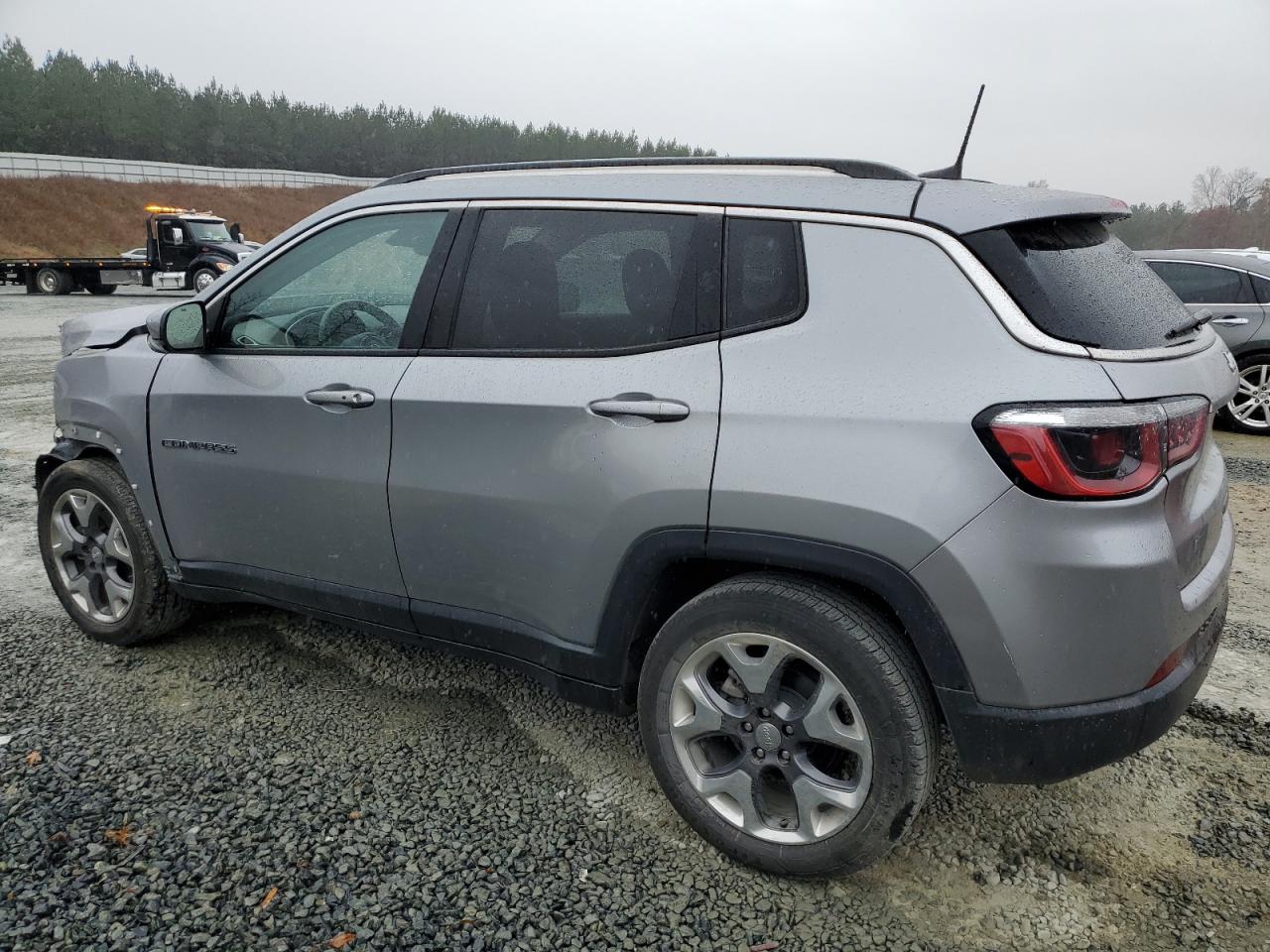 2020 Jeep Compass - Image 2