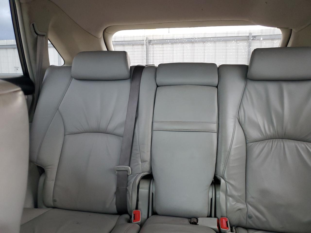 2006 Lexus RX - Image 10