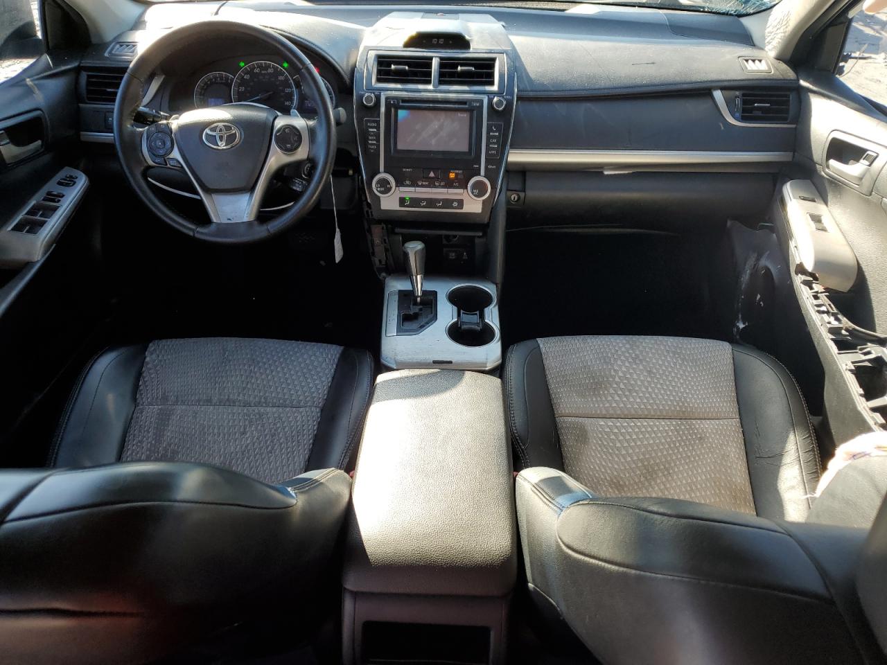 2012 Toyota Camry - Image 8