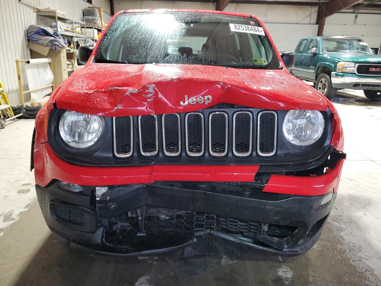 2018 Jeep Renegade - Image 5