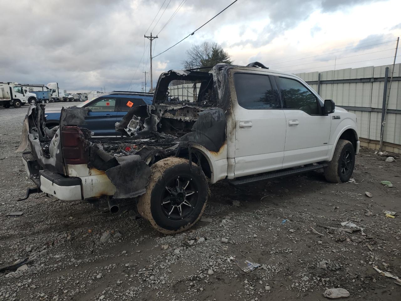 VIN 1FTEW1EP0HFA53144 2017 FORD F-150 no.3