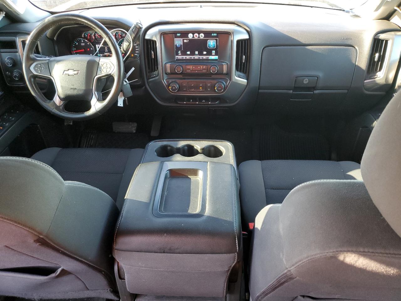 2016 Chevrolet Silverado - Image 8