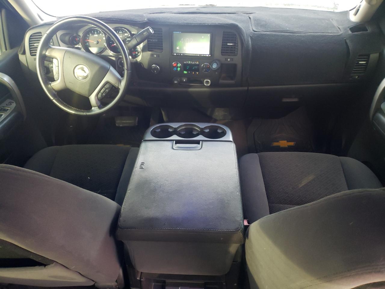 2008 Chevrolet Silverado - Image 8