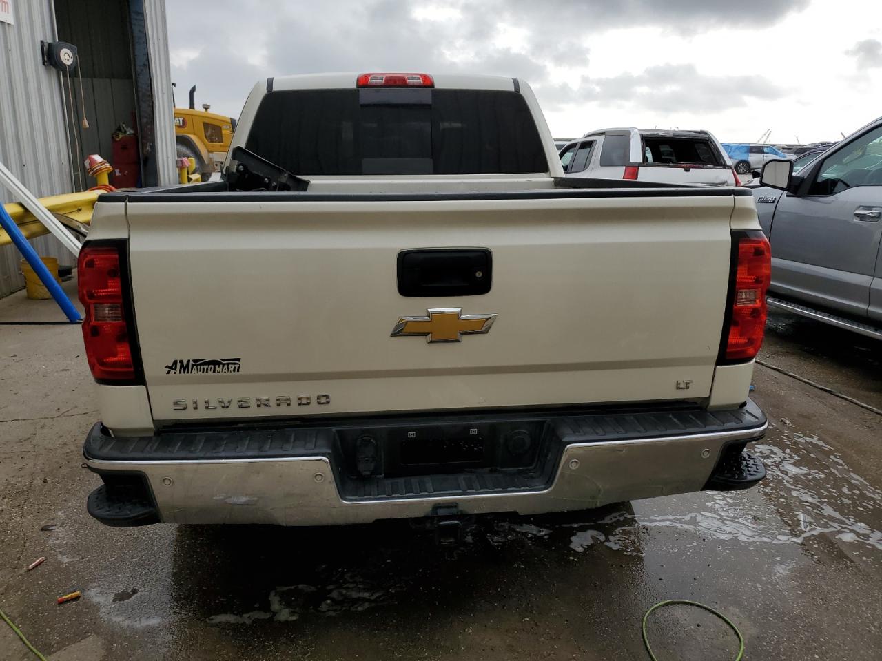 2014 Chevrolet Silverado - Image 6