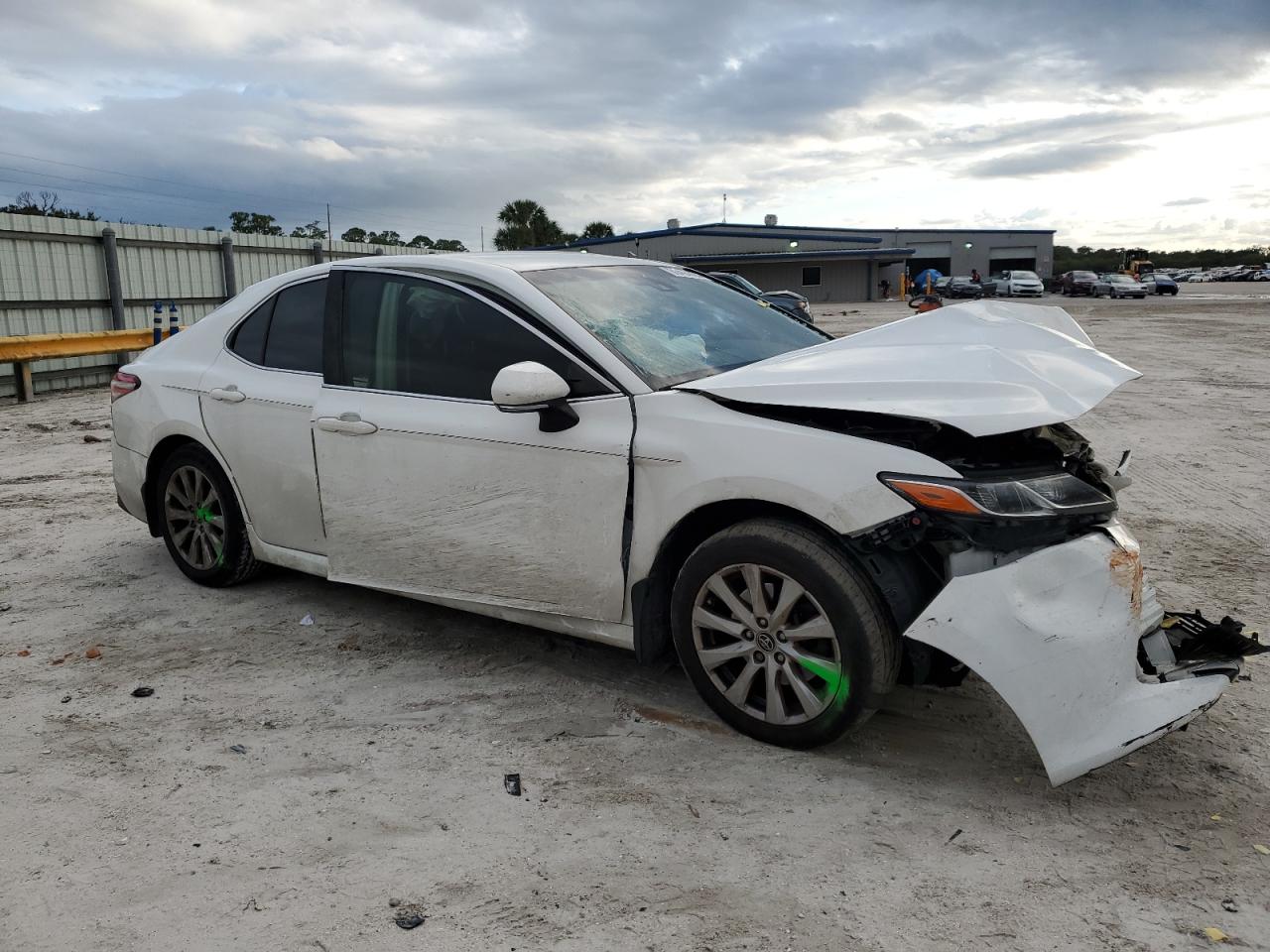 2018 Toyota Camry - Image 4