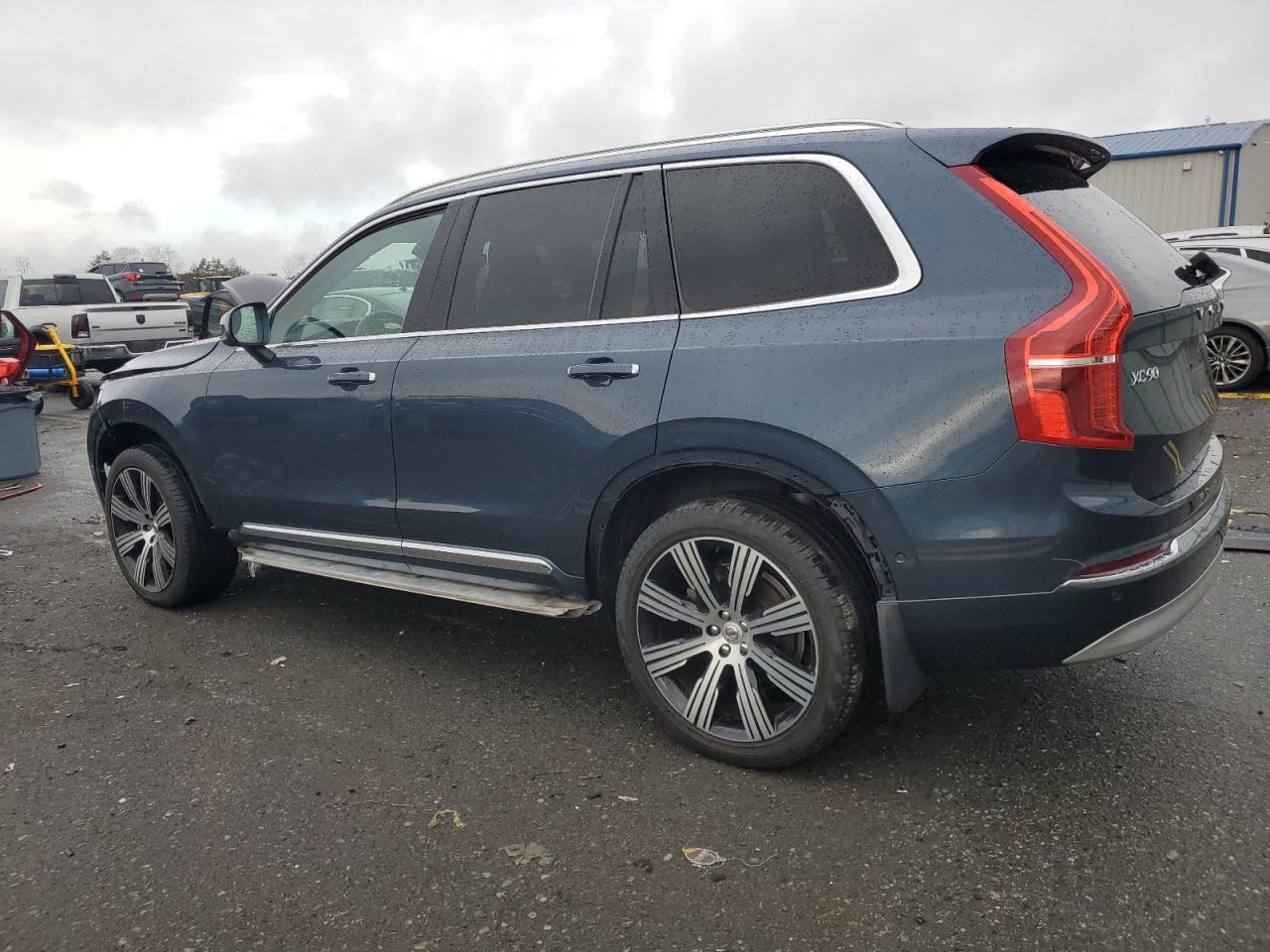 VIN YV4A221L5N1790638 2022 VOLVO XC90 no.2