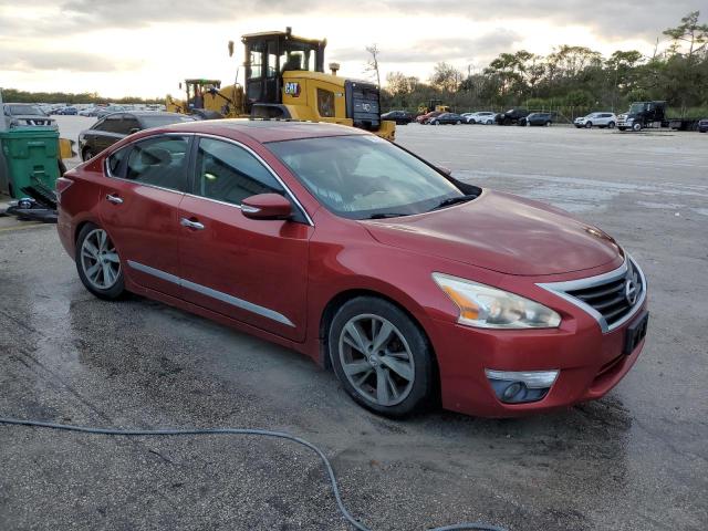  NISSAN ALTIMA 2015 Czerwony