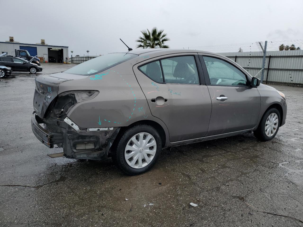 VIN 3N1CN7AP8HK445046 2017 NISSAN VERSA no.3