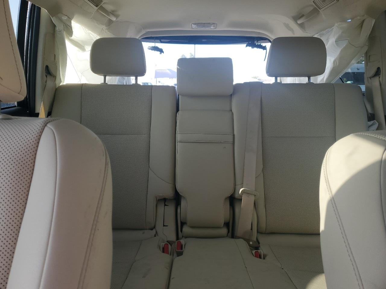 2021 Lexus GX - Image 10