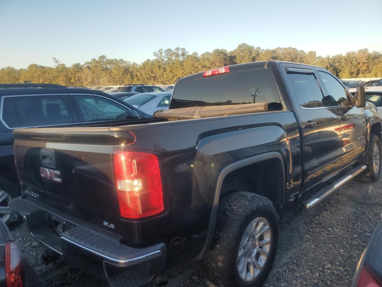 VIN 3GTU2UEC5FG286762 2015 GMC SIERRA no.3