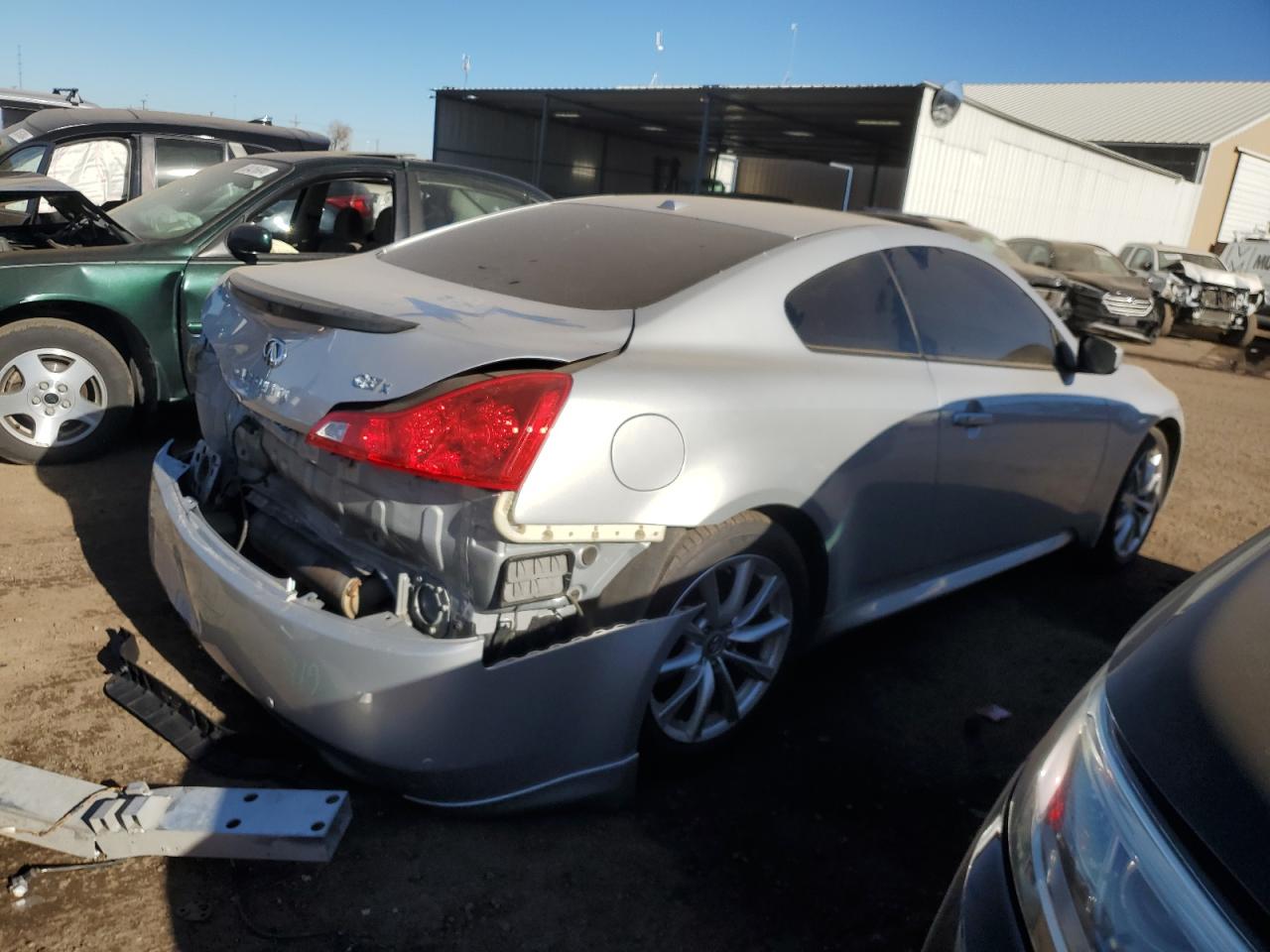 2011 Infiniti G - Image 3