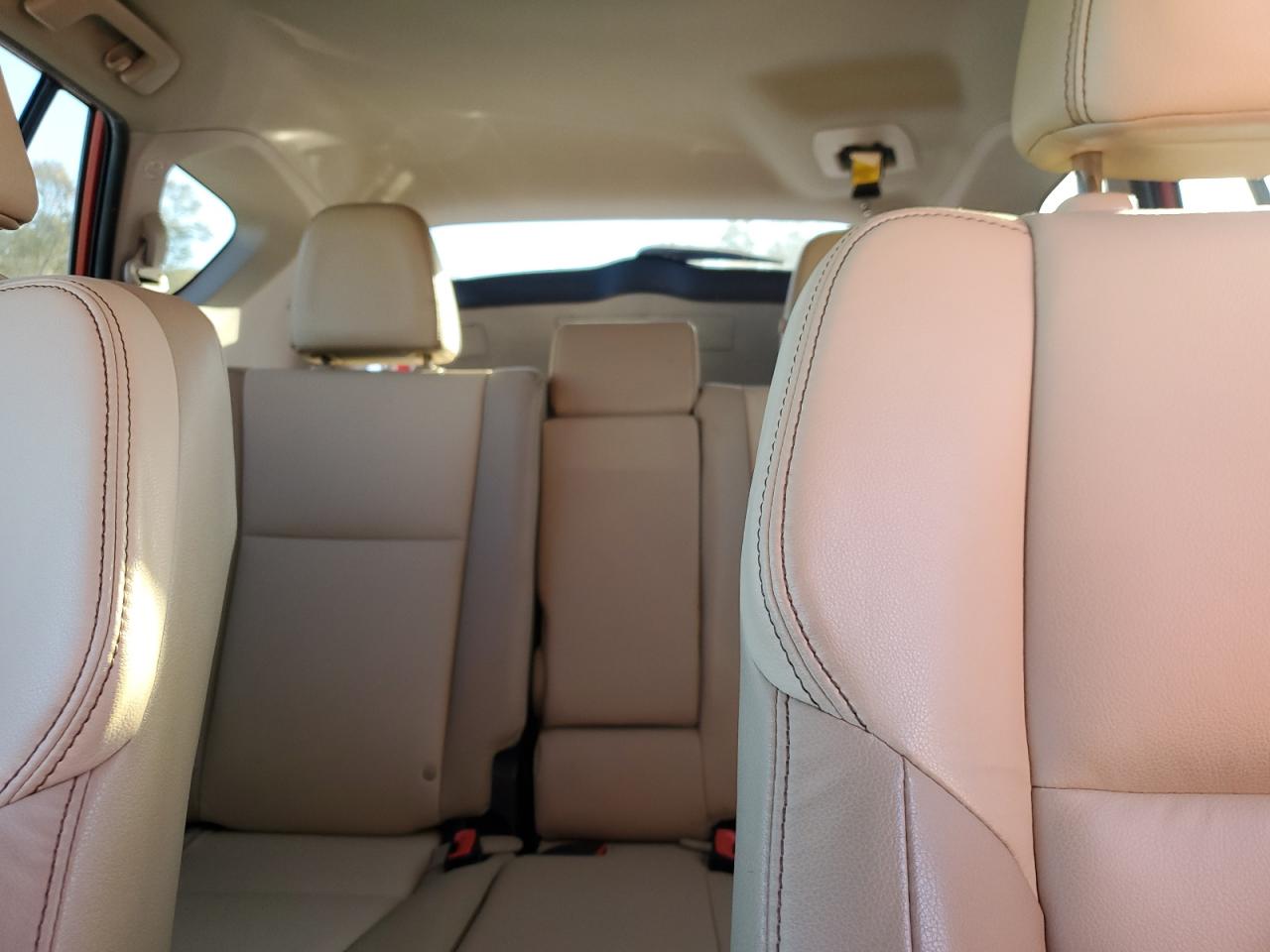 2014 Toyota RAV 4 - Image 10