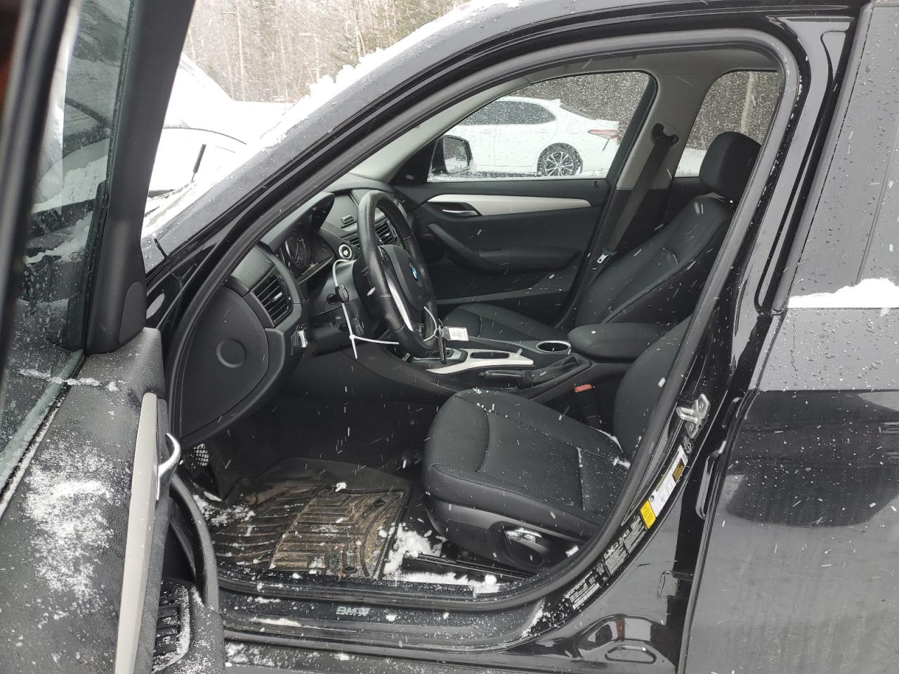 2014 BMW X1 xDrive28I VIN: WBAVL1C57EVY24224 Lot: 83552154