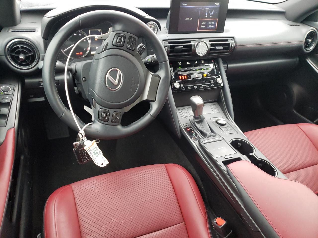 2023 Lexus IS - Image 8