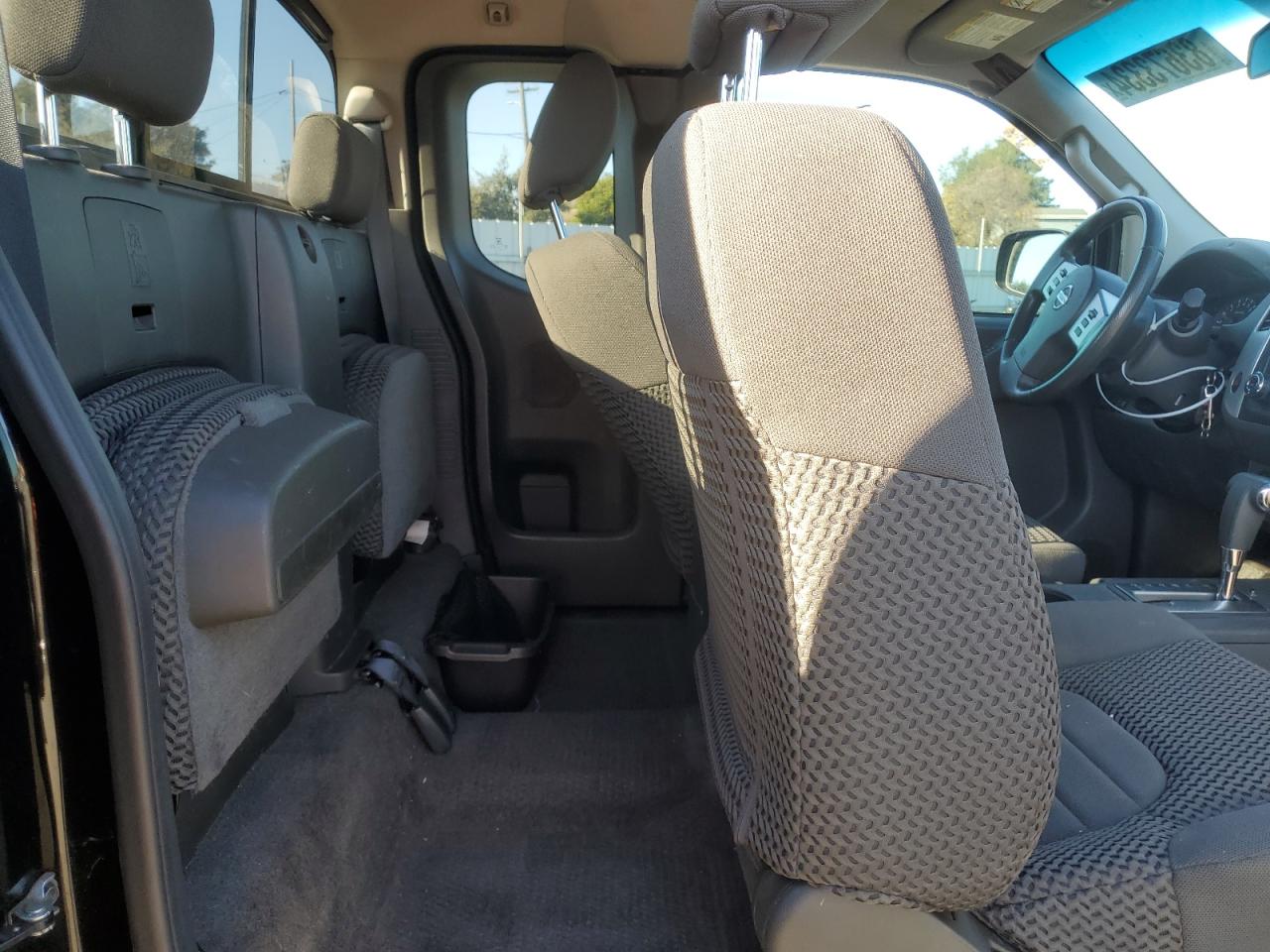 2017 Nissan Navara (Frontier) - Image 11