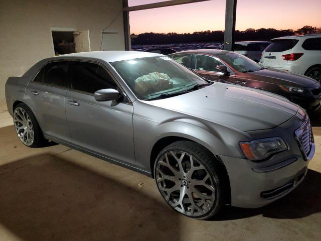  CHRYSLER 300 2013 Серебристый