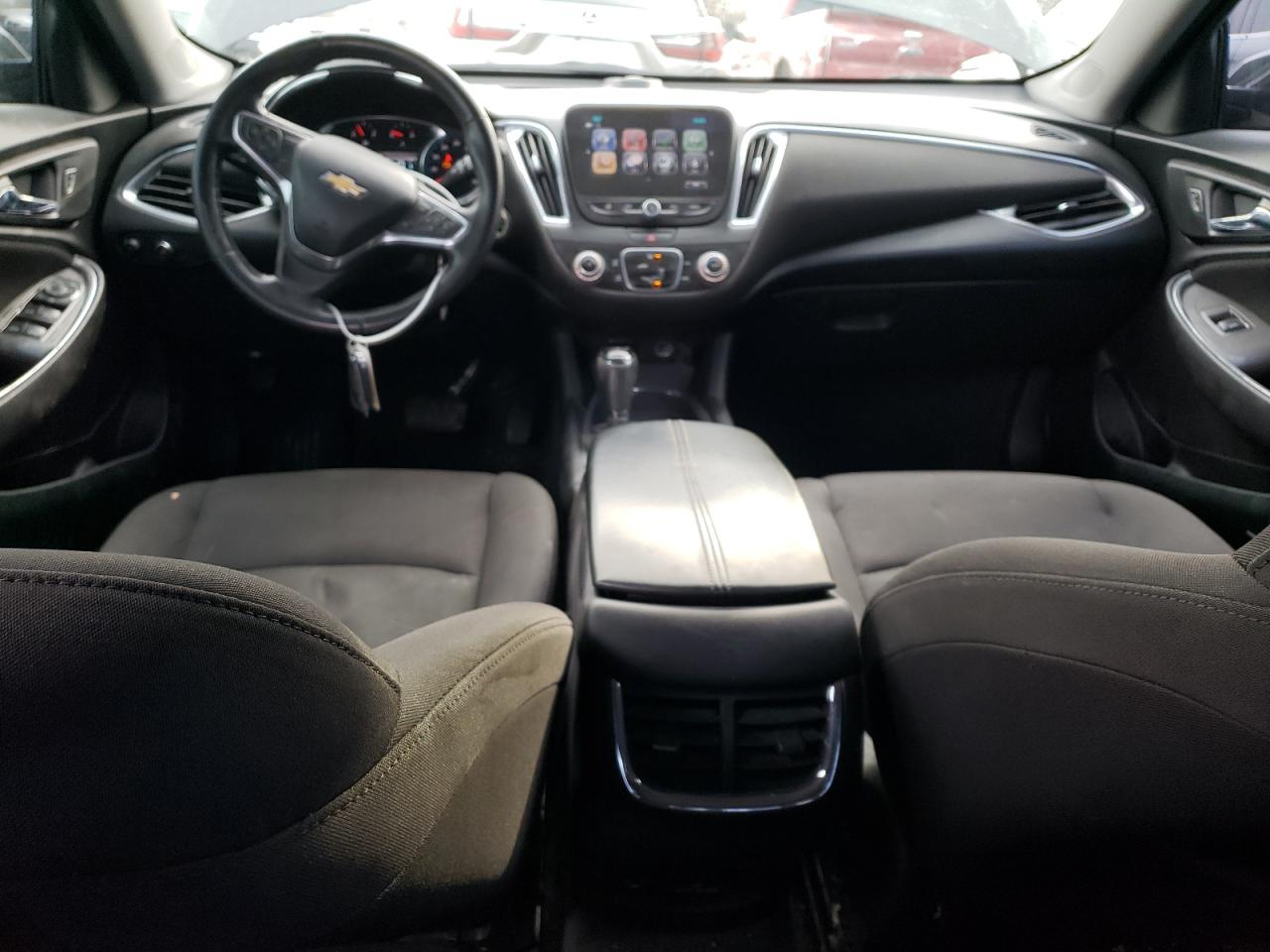 2018 Chevrolet Malibu - Image 8