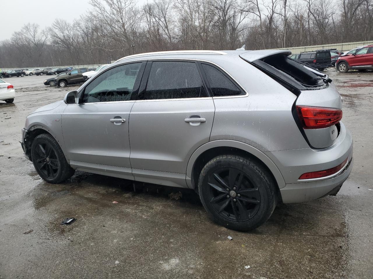 VIN WA1JCCFSXJR009558 2018 AUDI Q3 no.2