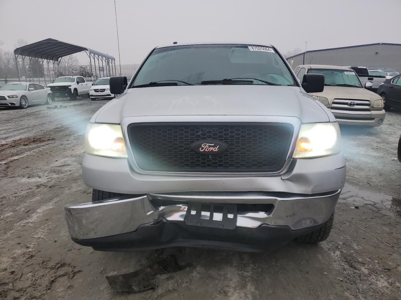 2008 Ford F-150 - Image 5
