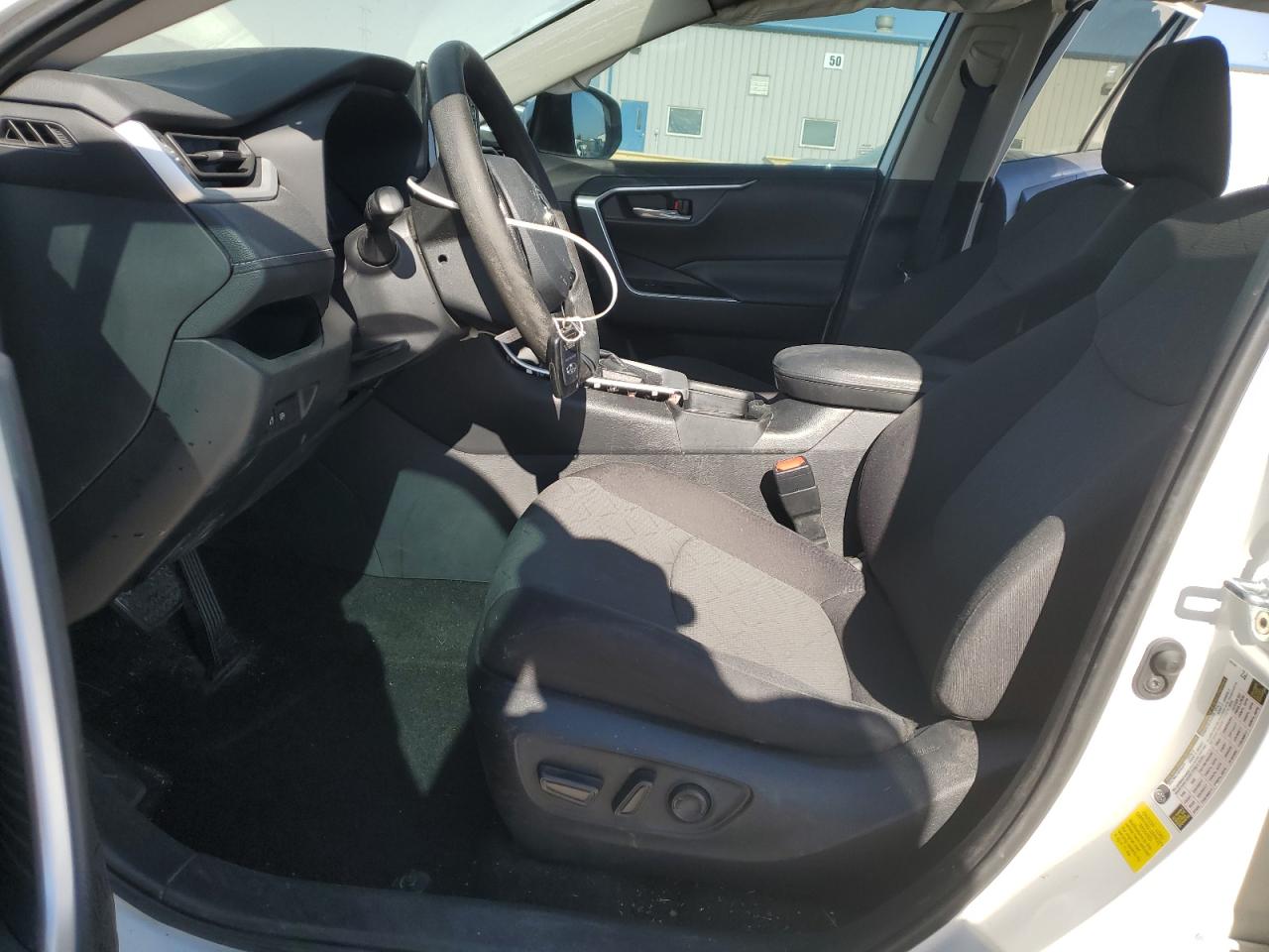 2021 Toyota Rav4 Xle VIN: 2T3W1RFV7MC149460 Lot: 82814544