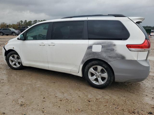 2012 TOYOTA SIENNA LE