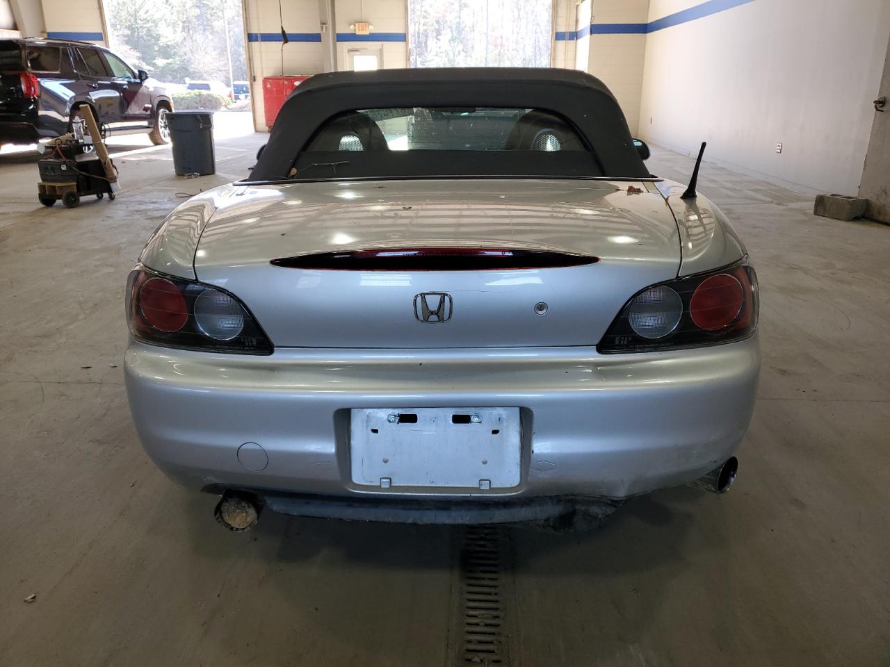 2002 Honda S2000 - Image 6