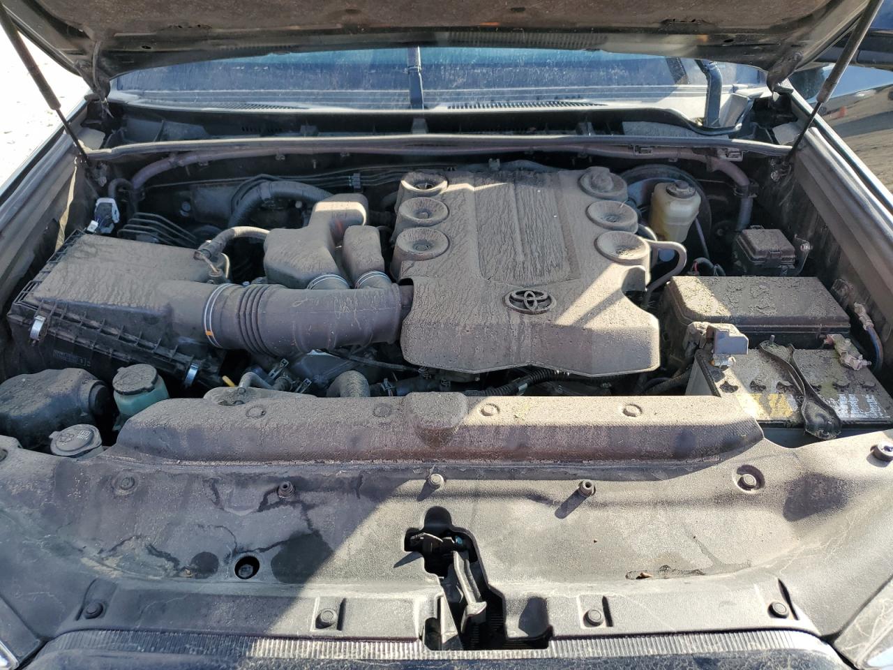 2023 Toyota 4Runner - Image 12