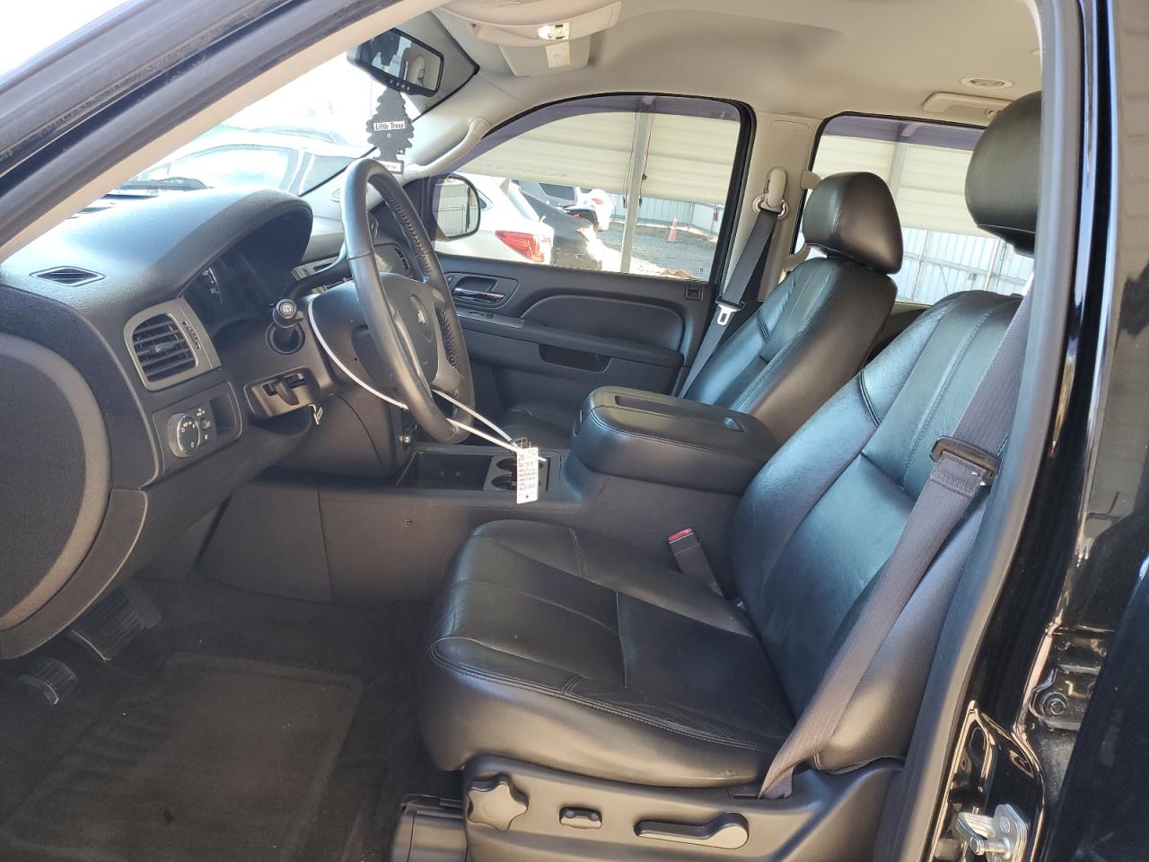 2013 Chevrolet Suburban - Image 7