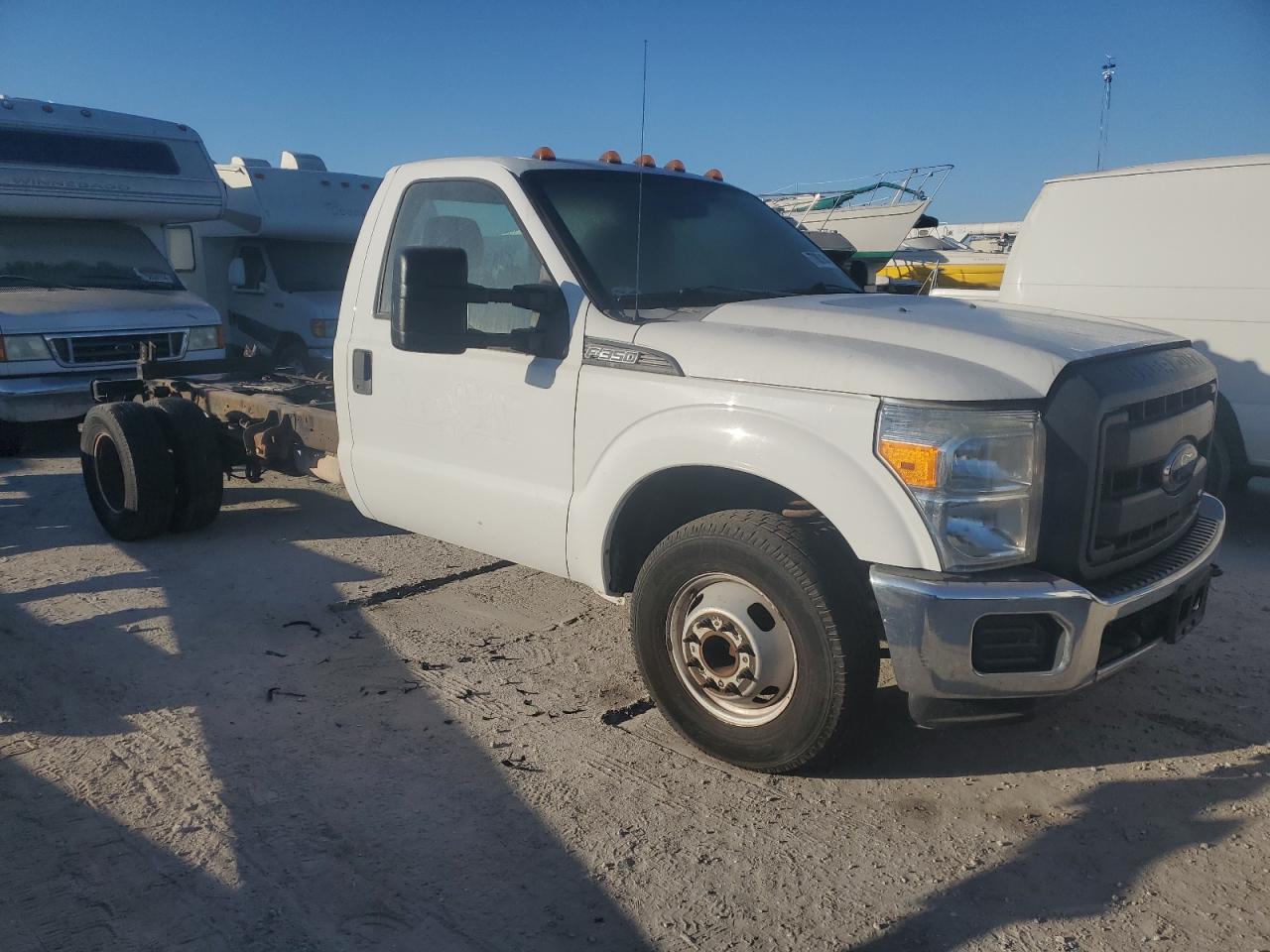 VIN 1FDRF3G64FED11584 2015 FORD F350 no.4