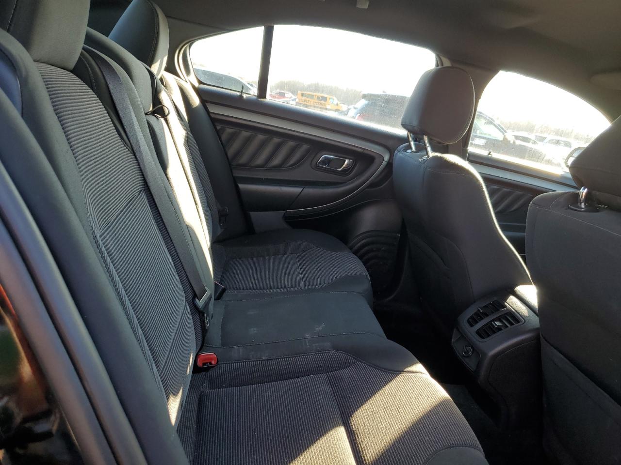 2013 Ford Taurus Sel VIN: 1FAHP2E80DG212165 Lot: 85715434