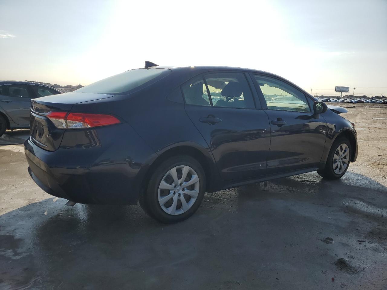 2021 Toyota Corolla - Image 3