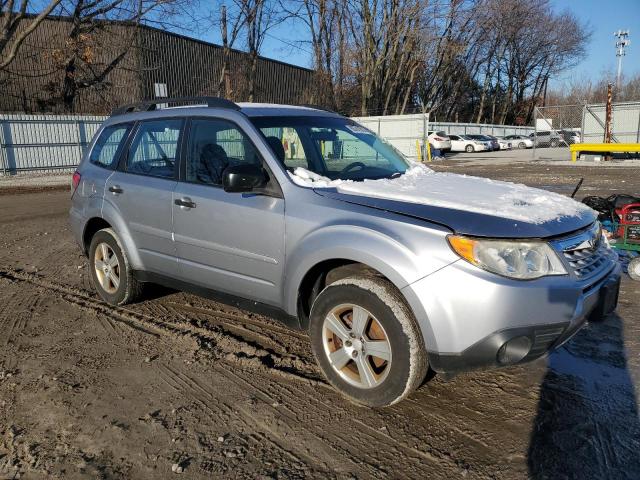  SUBARU FORESTER 2012 Srebrny