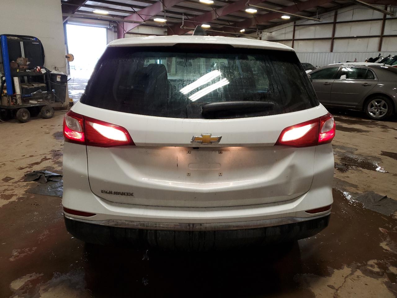 VIN 2GNAXHEV5J6139768 2018 CHEVROLET EQUINOX no.6