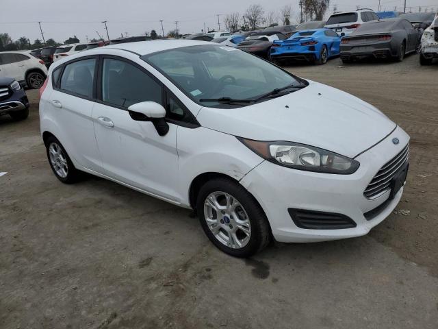 Хетчбеки FORD FIESTA 2014 Білий