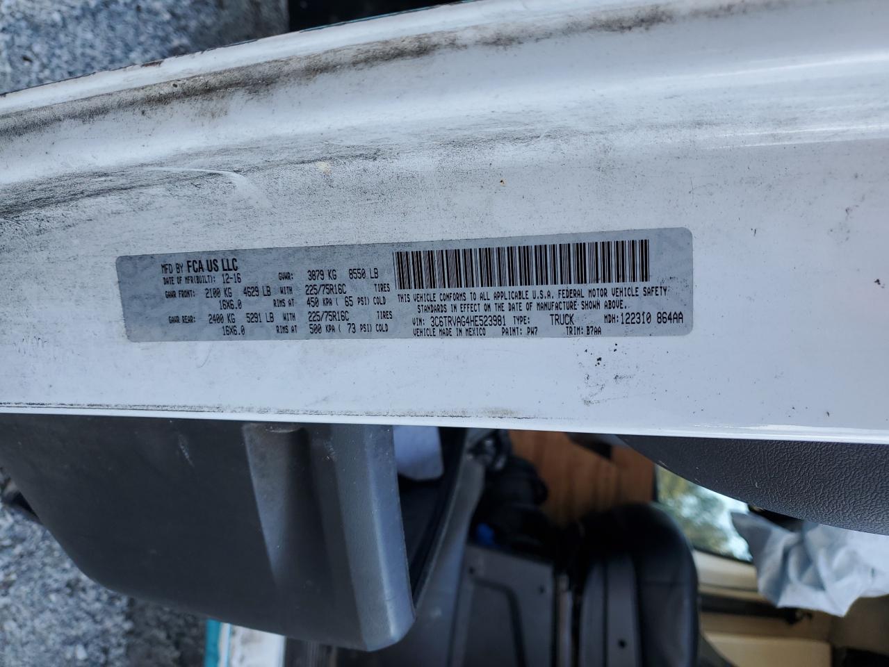 2017 Ram Promaster 1500 1500 Standard VIN: 3C6TRVAG4HE523981 Lot: 82538424