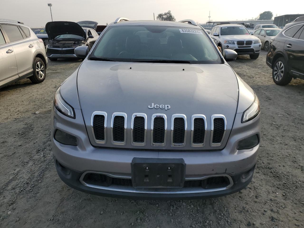 2016 Jeep Grand Cherokee - Image 5
