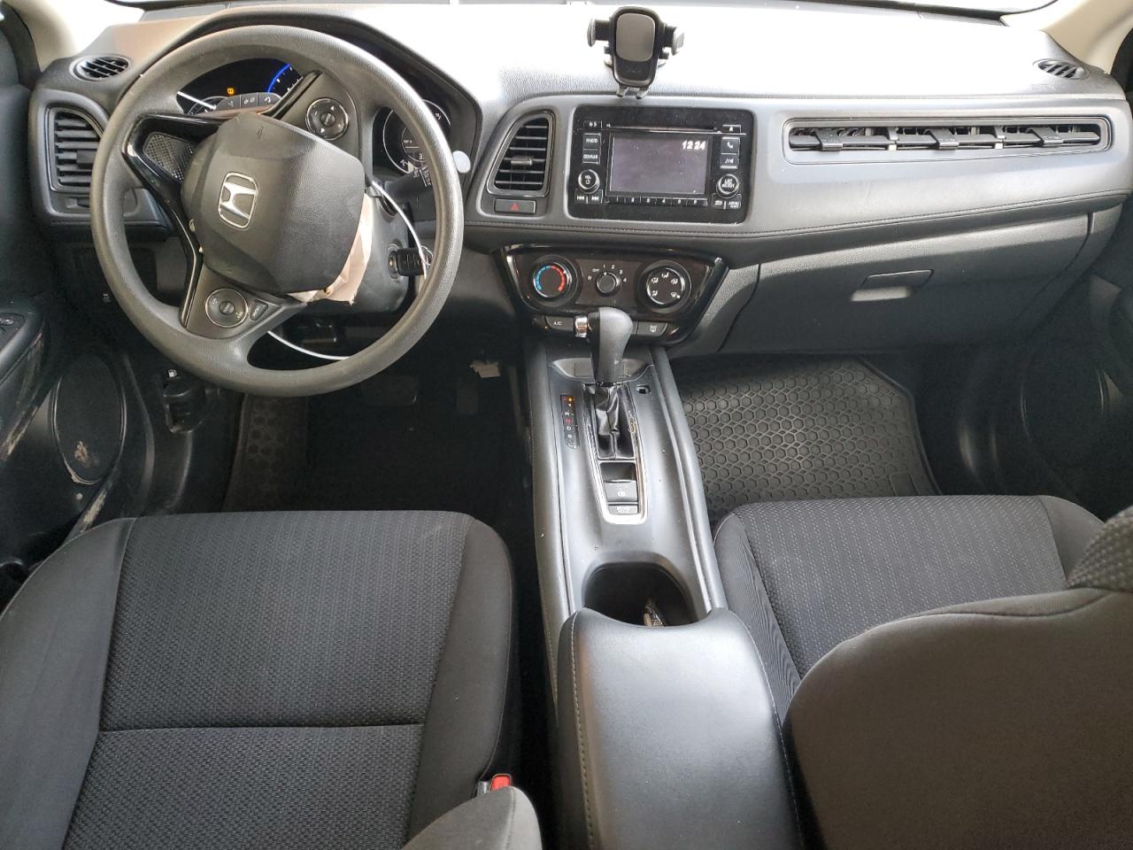 2018 Honda Hr-V Lx VIN: 3CZRU6H31JG715292 Lot: 70764105