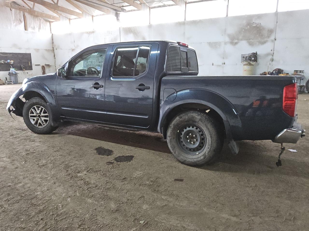 2018 Nissan Navara (Frontier) - Image 2